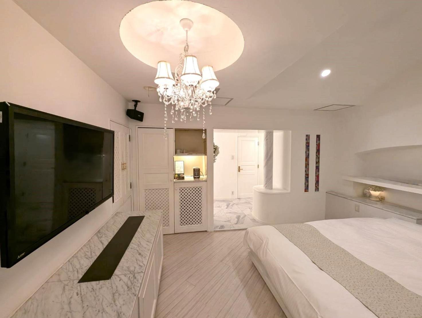 Hotel First (Adults Only) Ikeda  Ngoại thất bức ảnh